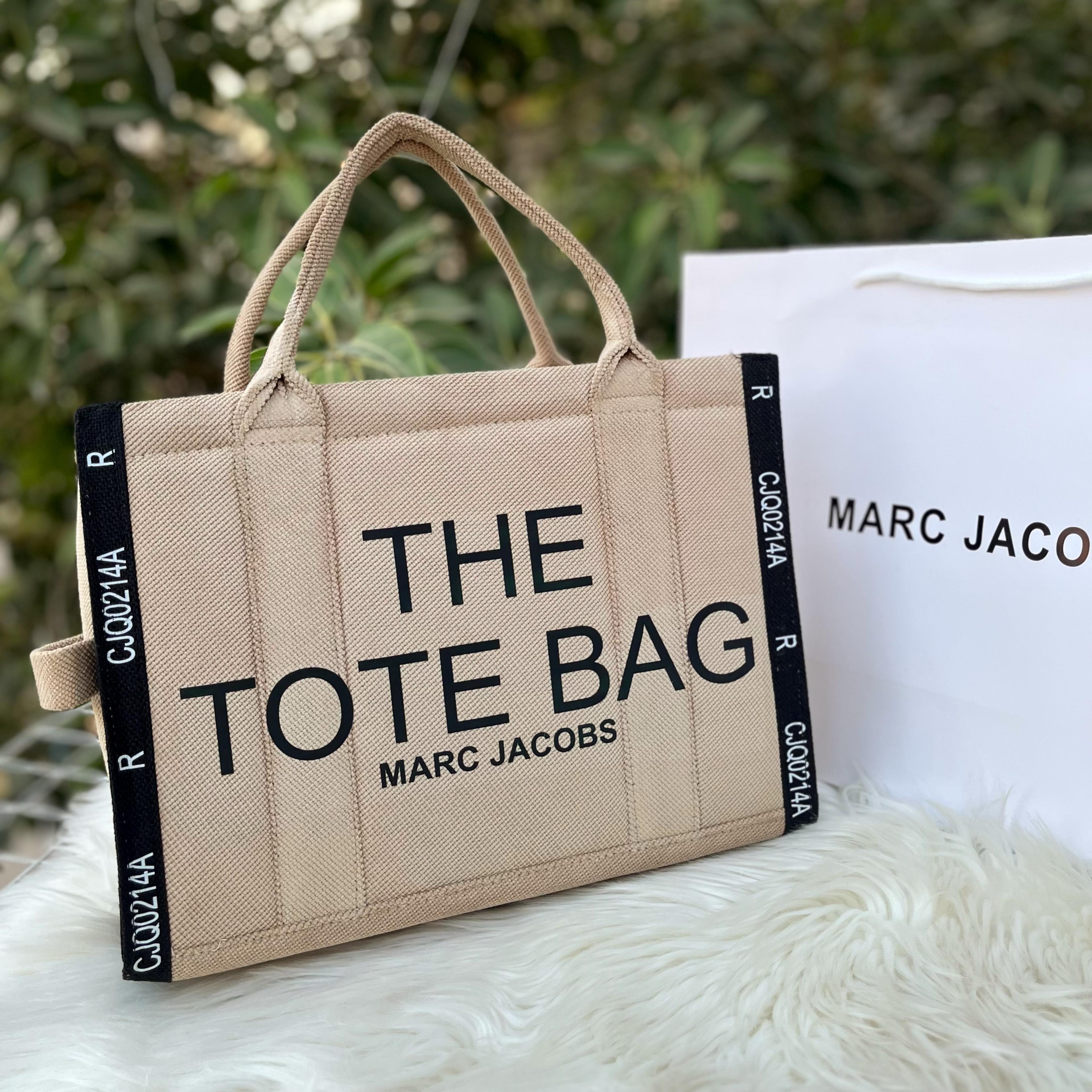 Mark Jacobs Tote bags