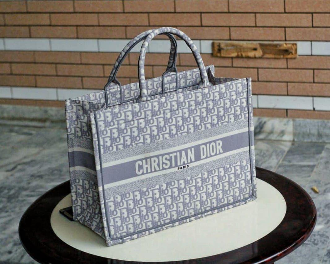 CHRISTIAN DIOR Tote book bag