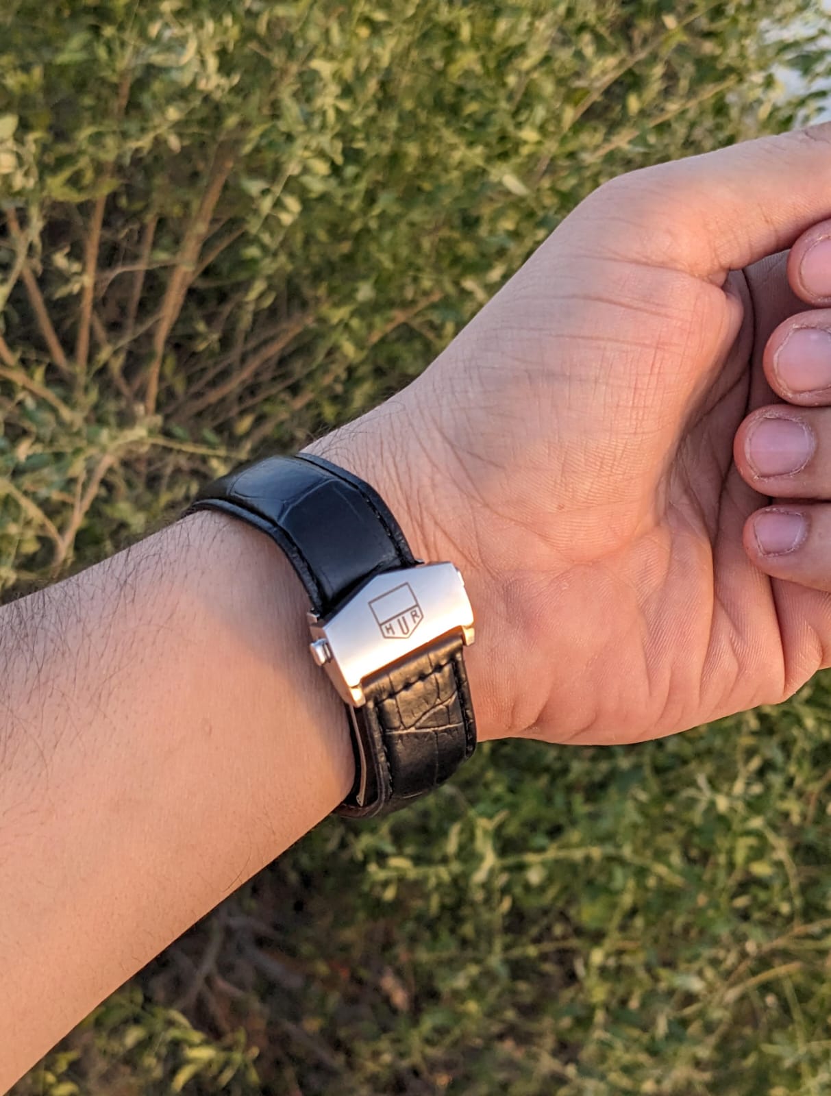 TAGHEUR CALIBER 5 STRAP WATCH