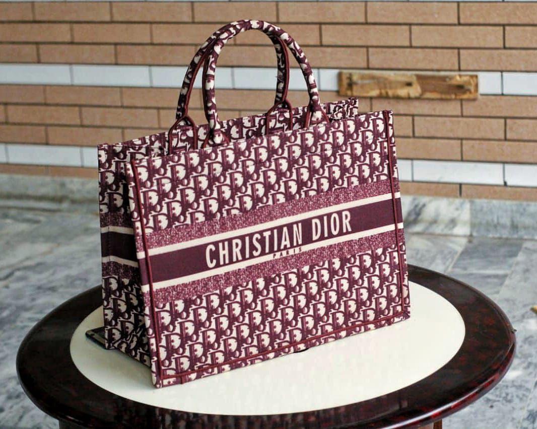 CHRISTIAN DIOR Tote book bag