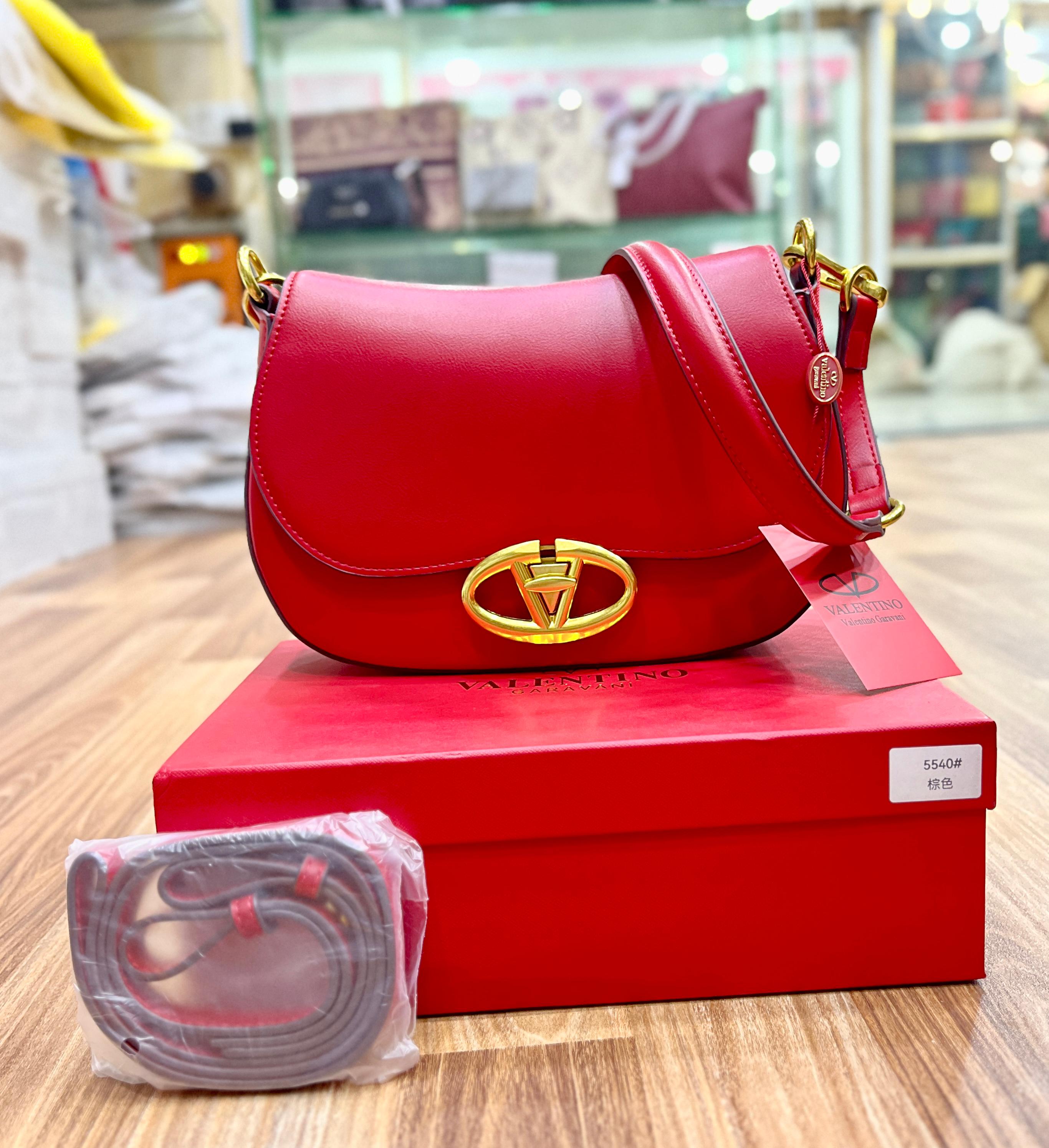 VALENTINO GARAVANI 'OHVAL' SMALL SHOULDER BAG