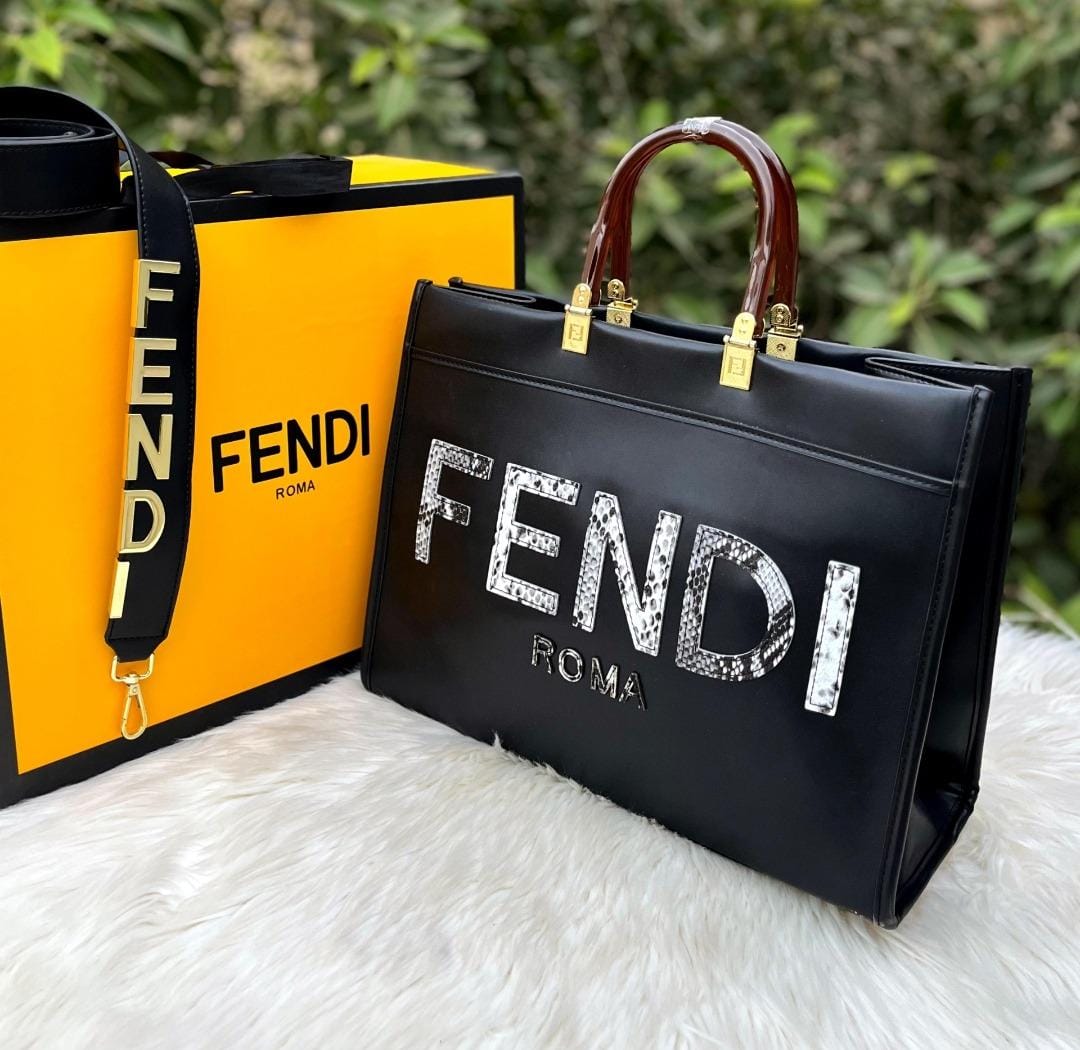 Fendi Master Quality Handbag with Brand Card, Tag, and Magnetic Box