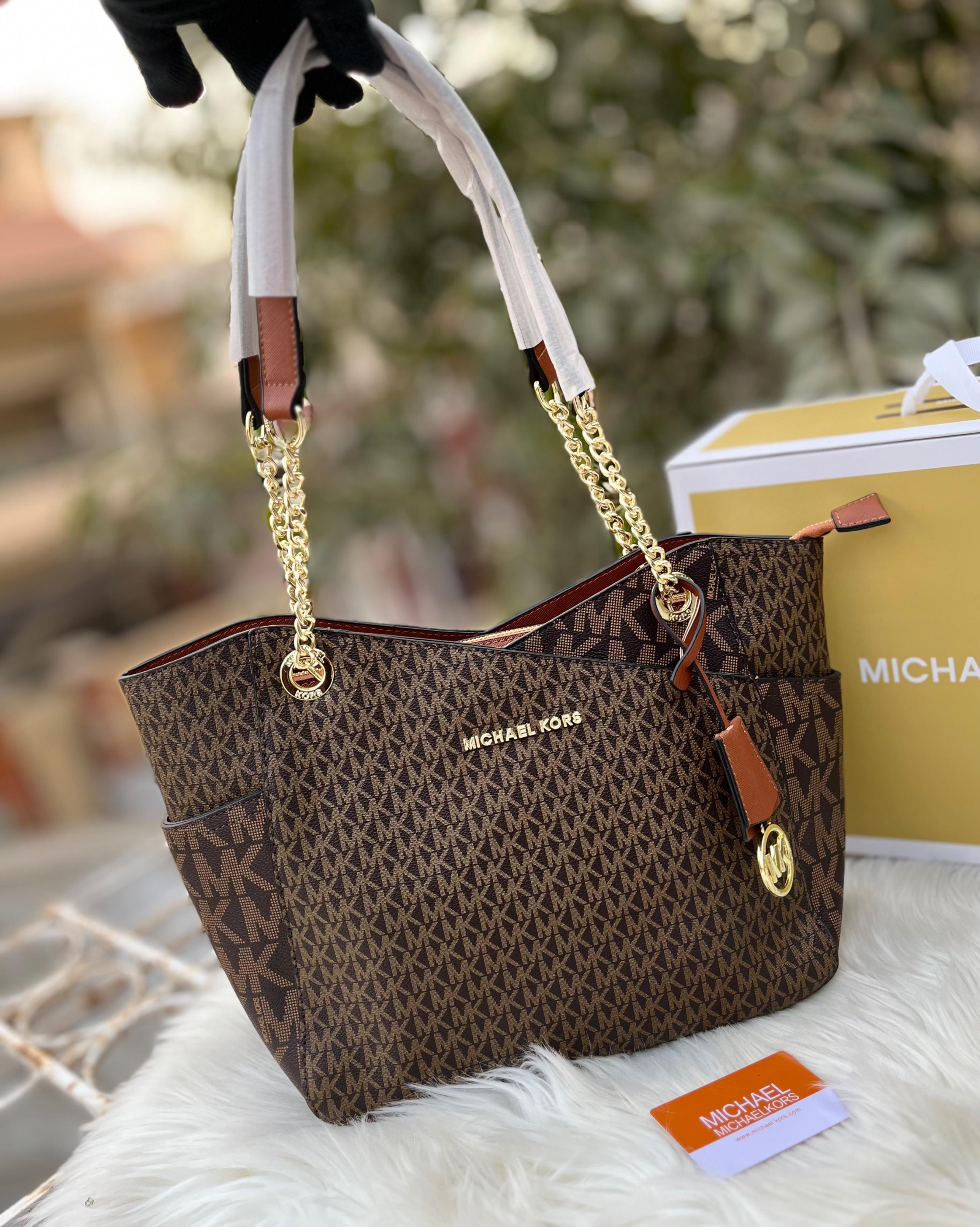 MICHAEL KORS Handbags